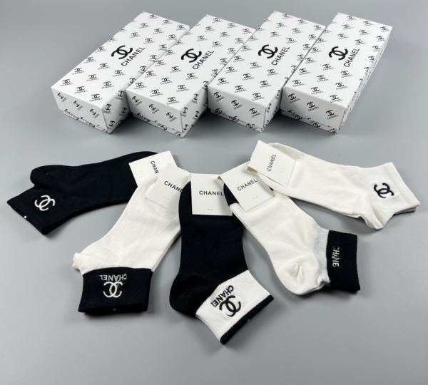 réplica,joyas,joyería,1:1,replica,fake,lujo,barato calcetines Chonel de última moda (5 pares por caja)