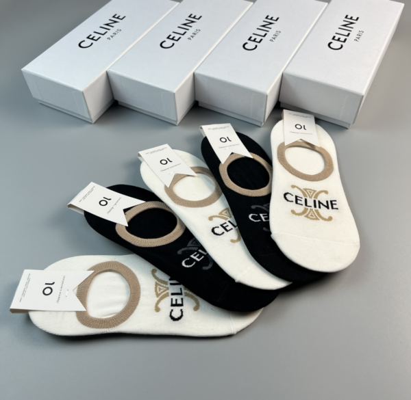 réplica,joyas,joyería,1:1,replica,fake,lujo,barato Los últimos calcetines de moda de Celine (6 pares por caja)