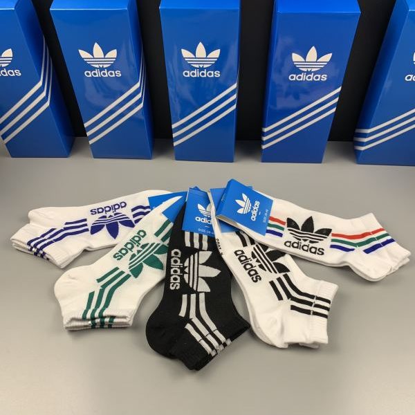 réplica,joyas,joyería,1:1,replica,fake,lujo,barato Calcetines adidas de última moda (5 pares por caja)
