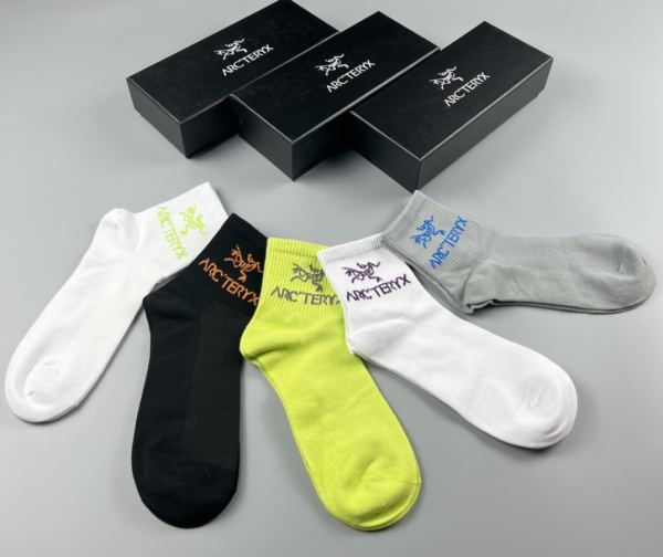 réplica,joyas,joyería,1:1,replica,fake,lujo,barato ARC·TERYX contador última moda calcetines (5 pares por caja)