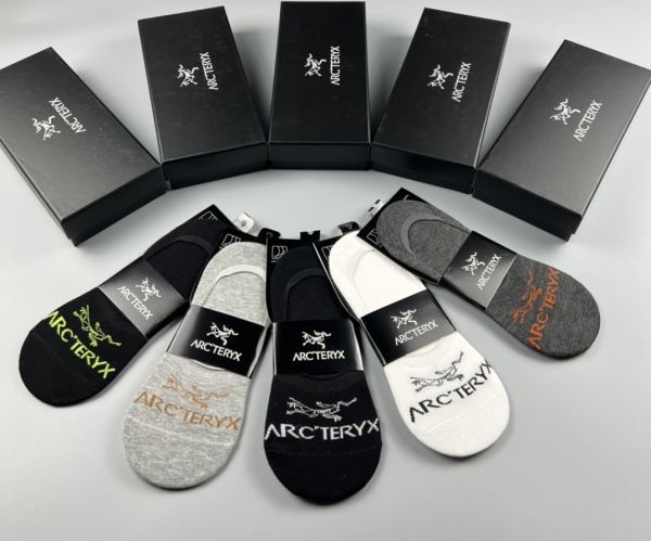 réplica,joyas,joyería,1:1,replica,fake,lujo,barato ARC·TERYX contador última moda calcetines (5 pares por caja)