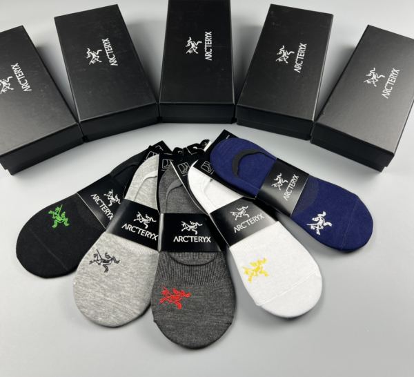 réplica,joyas,joyería,1:1,replica,fake,lujo,barato ARC·TERYX contador última moda calcetines (5 pares por caja)