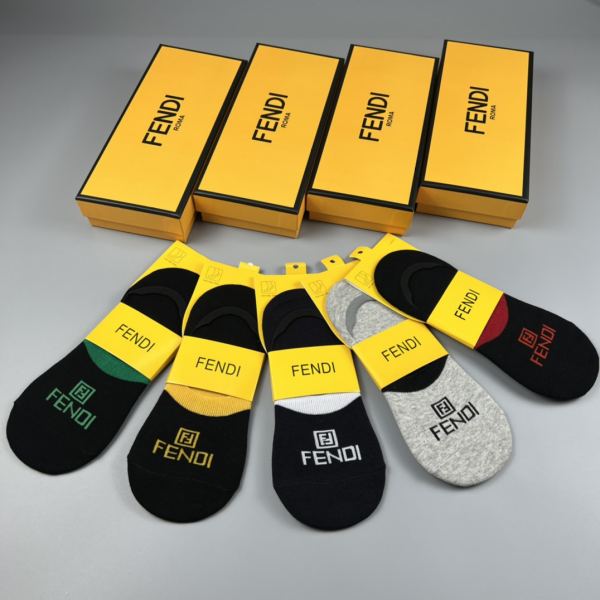 réplica,joyas,joyería,1:1,replica,fake,lujo,barato Calcetines de última moda de contador Fendi (5 pares por caja)