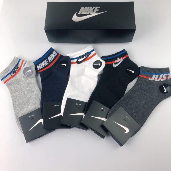 réplica,joyas,joyería,1:1,replica,fake,lujo,barato calcetines NIKE de última moda (5 pares por caja)