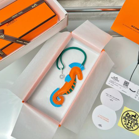 réplica,joyas,joyería,1:1,replica,fake,lujo,barato Caballito de mar colgante Hermès bolso pequeño