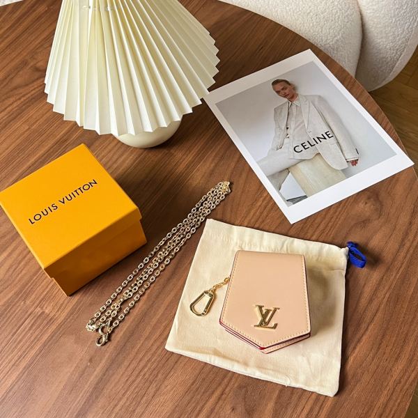 réplica,joyas,joyería,1:1,replica,fake,lujo,barato Llavero Louis Vuitton/M22368