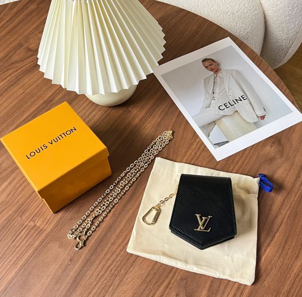 réplica,joyas,joyería,1:1,replica,fake,lujo,barato Llavero Louis Vuitton/M22368