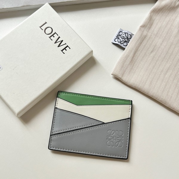réplica,joyas,joyería,1:1,replica,fake,lujo,barato La bolsa de identificación de la bolsa de tarjeta Loewe es una bolsa de tarjeta pequeña súper conveniente/Tamaño 10 * 7.5cm