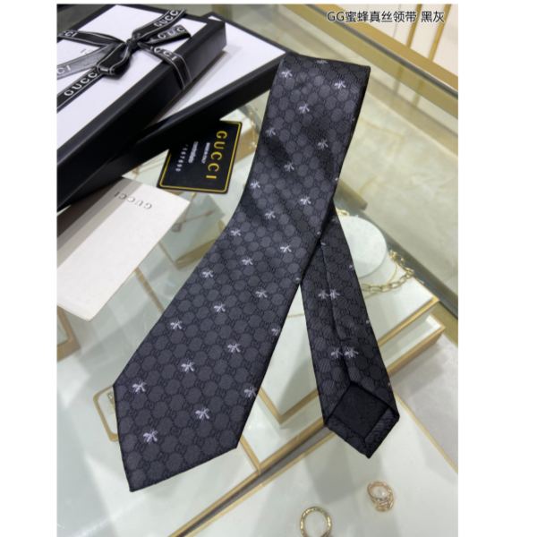 réplica,joyas,joyería,1:1,replica,fake,lujo,barato Corbata de seda con abeja Gucci