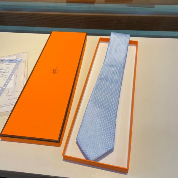 réplica,joyas,joyería,1:1,replica,fake,lujo,barato Corbata nueva de hombre Hermès