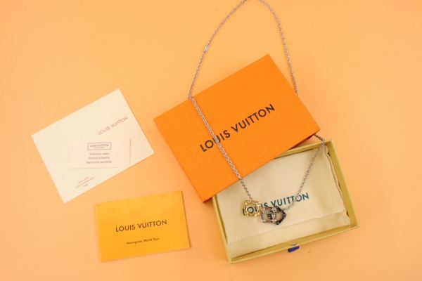 réplica,joyas,joyería,1:1,replica,fake,lujo,barato Collar llamativo con monograma de Louis Vuitton