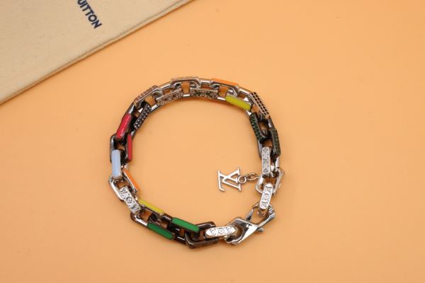 réplica,joyas,joyería,1:1,replica,fake,lujo,barato Pulsera de diamantes color bambú de Louis Vuitton