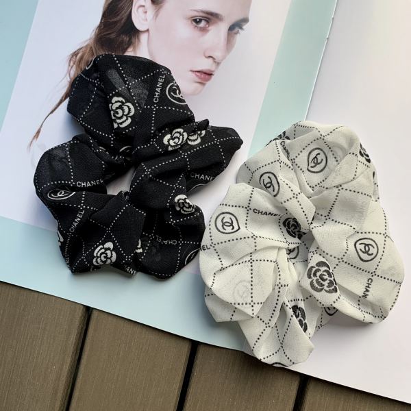 réplica,joyas,joyería,1:1,replica,fake,lujo,barato 【2pcs】 Lazo de pelo de moda estilo camelia rombal Chonel