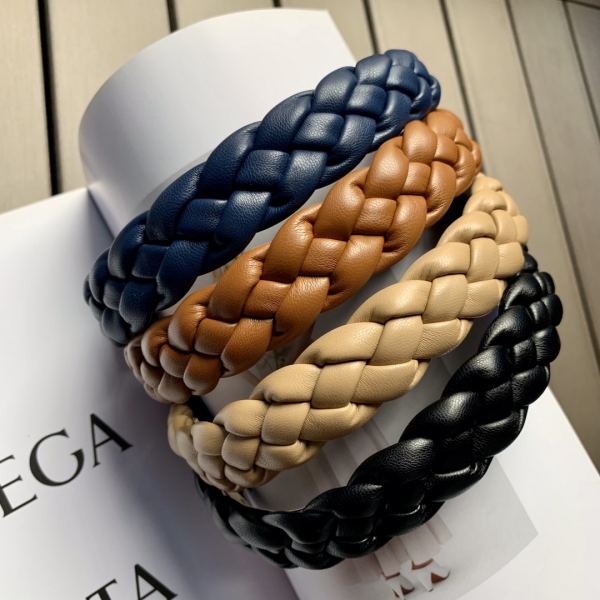 réplica,joyas,joyería,1:1,replica,fake,lujo,barato 【1pcs 】La nueva diadema de cuero trenzado de Bottega Veneta