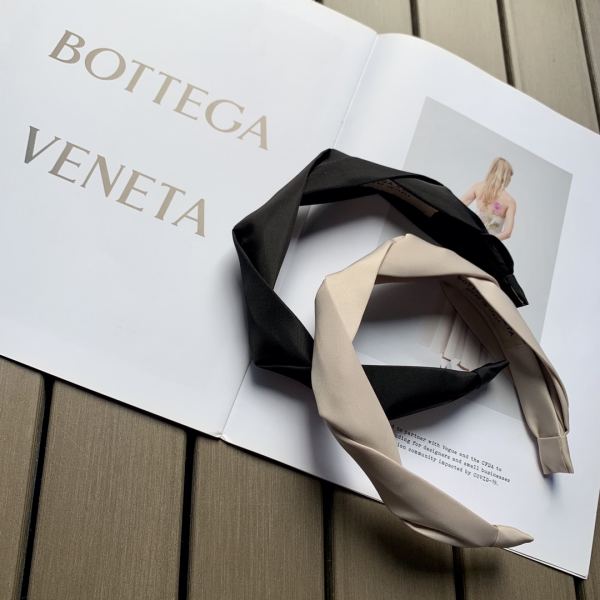 réplica,joyas,joyería,1:1,replica,fake,lujo,barato 【1pcs】La nueva diadema de moda de Bottega Veneta