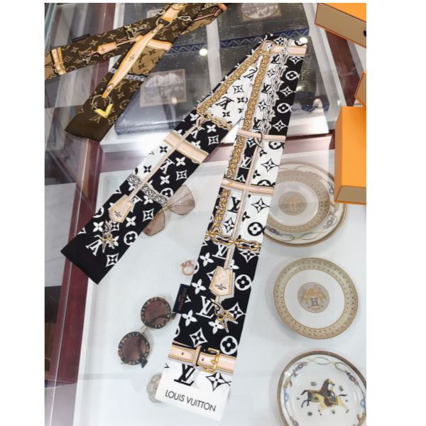 réplica,joyas,joyería,1:1,replica,fake,lujo,barato La diadema de doble capa más nueva de Louis Vuitton