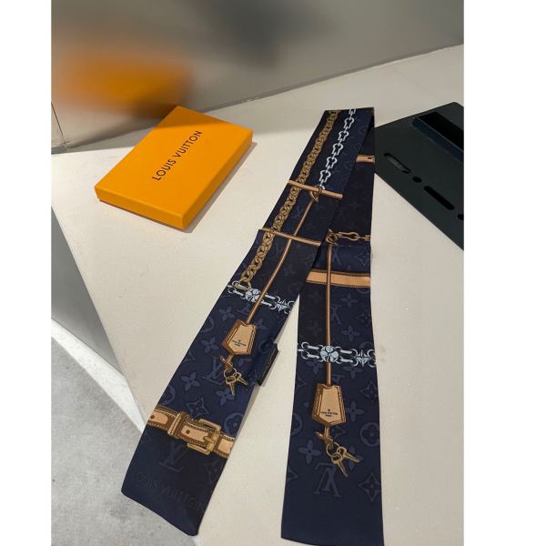 réplica,joyas,joyería,1:1,replica,fake,lujo,barato Seda de doble capa Louis Vuitton