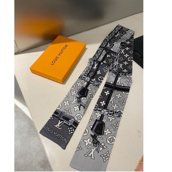 réplica,joyas,joyería,1:1,replica,fake,lujo,barato Seda de doble capa Louis Vuitton