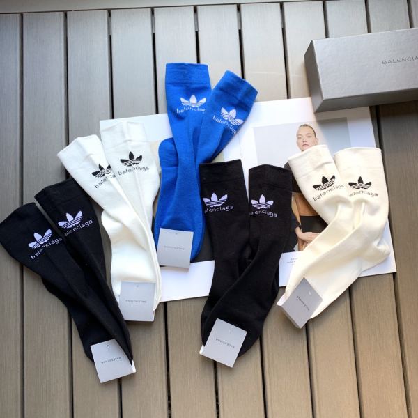 réplica,joyas,joyería,1:1,replica,fake,lujo,barato 5 pares Balenciagax Adidas clover últimos calcetines de algodón conjuntos