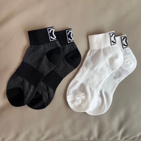 réplica,joyas,joyería,1:1,replica,fake,lujo,barato 1 par de nuevos calcetines transparentes finos de seda de Chonel
