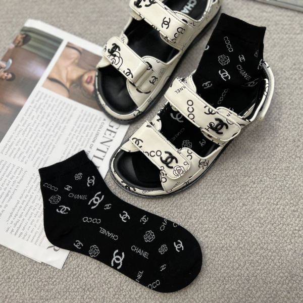 réplica,joyas,joyería,1:1,replica,fake,lujo,barato 1 par de calcetines de algodón con logo de Chonel