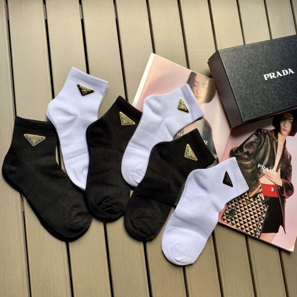 réplica,joyas,joyería,1:1,replica,fake,lujo,barato 6 pares de calcetines nuevos de algodón Prada