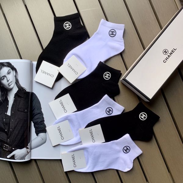 réplica,joyas,joyería,1:1,replica,fake,lujo,barato 6 pares de calcetines náuticos de algodón para mujer de la nueva moda de círculo pequeño de Chonel