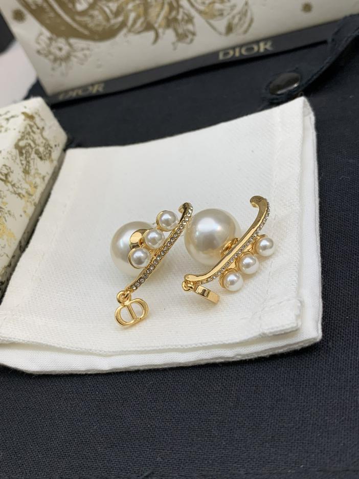 réplica,joyas,joyería,1:1,replica,fake,lujo,barato Pendientes de perlas exquisitos Dior