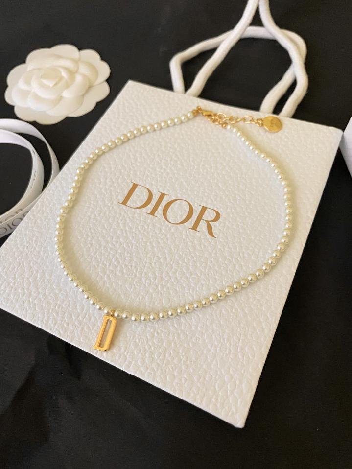 réplica,joyas,joyería,1:1,replica,fake,lujo,barato réplica,joyas,joyería,1:1,replica,fake,lujo,barato Collar de perlas brillantes Dior