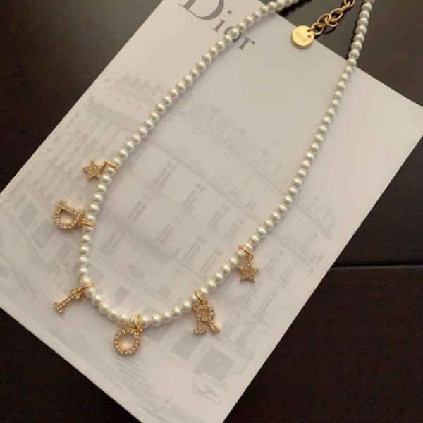 réplica,joyas,joyería,1:1,replica,fake,lujo,barato Pendientes con letras Dior