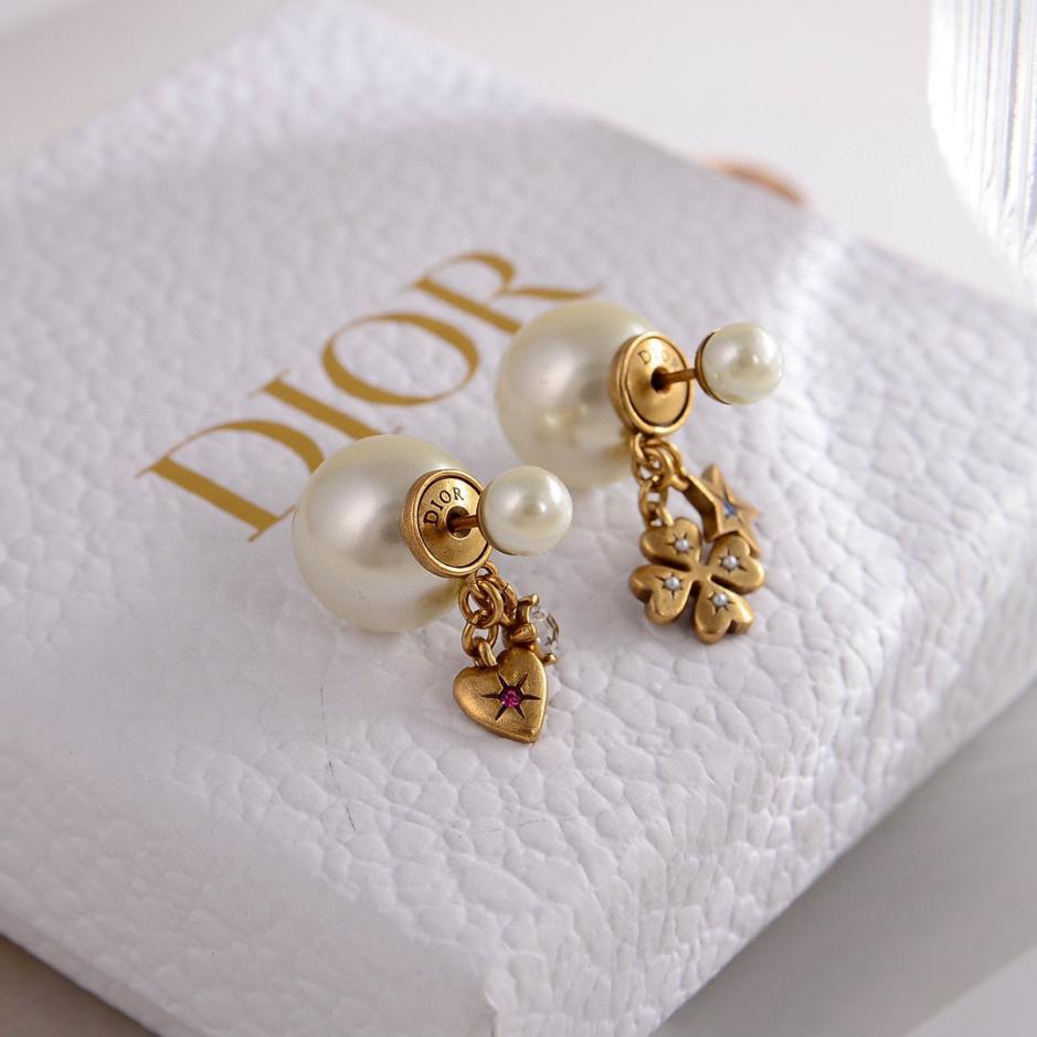 réplica,joyas,joyería,1:1,replica,fake,lujo,barato réplica,joyas,joyería,1:1,replica,fake,lujo,barato Pendientes con letras Dior