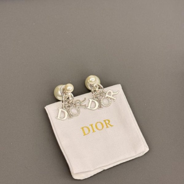 réplica,joyas,joyería,1:1,replica,fake,lujo,barato Dior clip de oreja plateado accesorios con letra D clip de oreja
