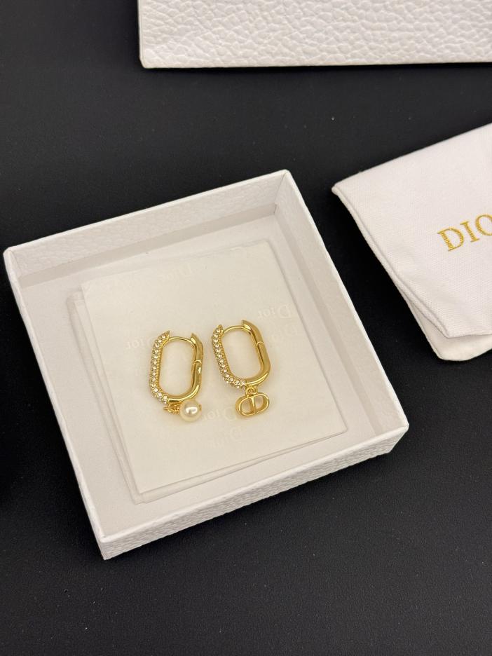 réplica,joyas,joyería,1:1,replica,fake,lujo,barato réplica,joyas,joyería,1:1,replica,fake,lujo,barato Pendientes Dior de oro y diamantes
