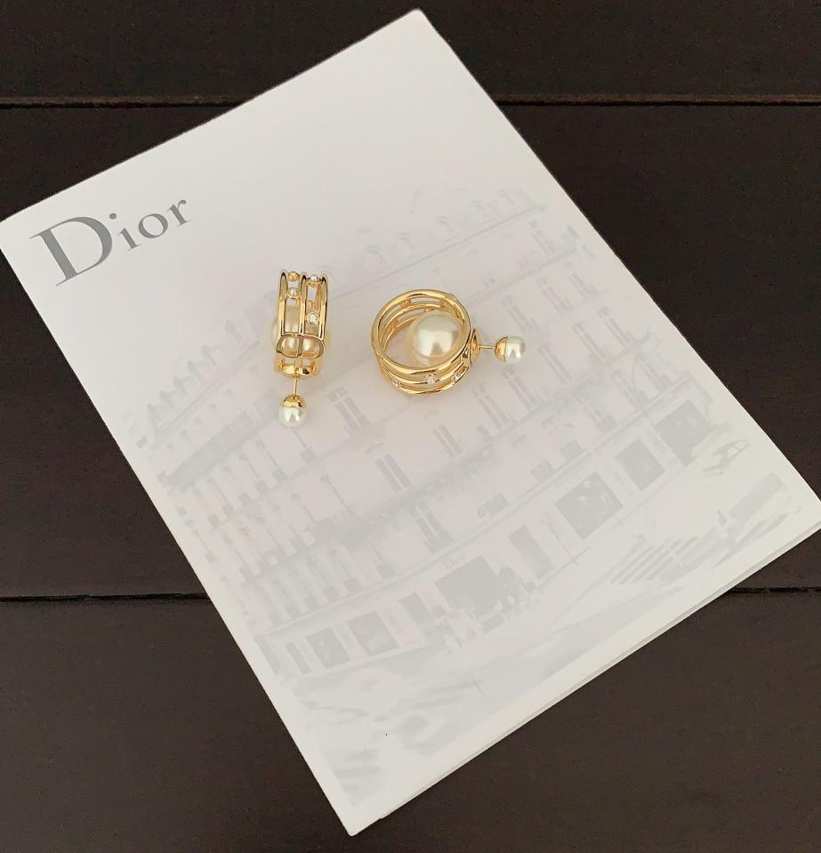 réplica,joyas,joyería,1:1,replica,fake,lujo,barato réplica,joyas,joyería,1:1,replica,fake,lujo,barato Pendientes Dior de perlas grandes y pequeñas blancas