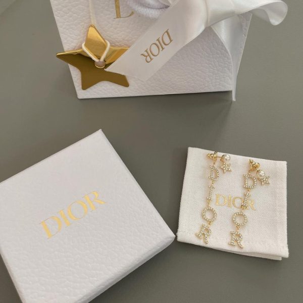 réplica,joyas,joyería,1:1,replica,fake,lujo,barato Pendientes largos Dior con letras