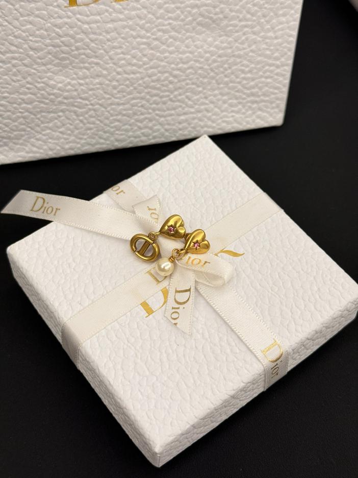réplica,joyas,joyería,1:1,replica,fake,lujo,barato réplica,joyas,joyería,1:1,replica,fake,lujo,barato Aretes de perlas Love Dior