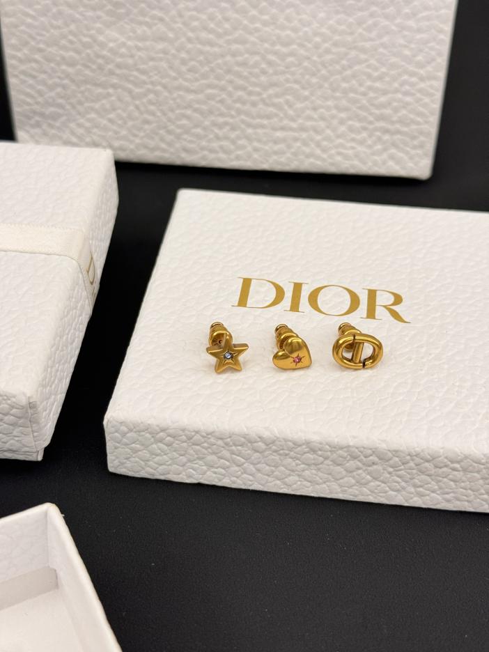 réplica,joyas,joyería,1:1,replica,fake,lujo,barato réplica,joyas,joyería,1:1,replica,fake,lujo,barato Pendientes Dior de tres piezas