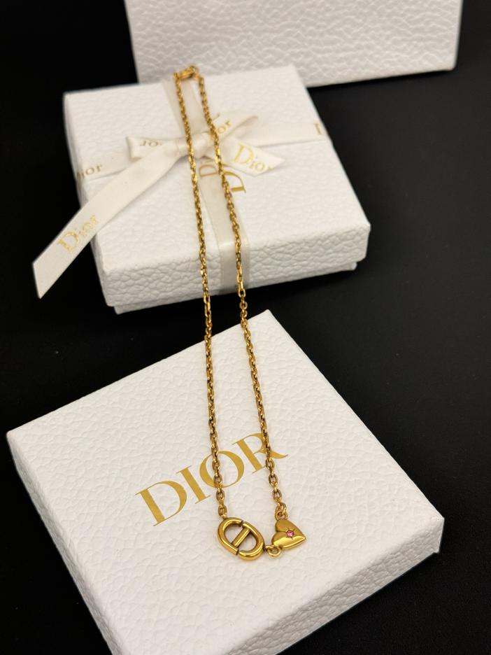 réplica,joyas,joyería,1:1,replica,fake,lujo,barato réplica,joyas,joyería,1:1,replica,fake,lujo,barato Collar Dior Love con diamantes rosas