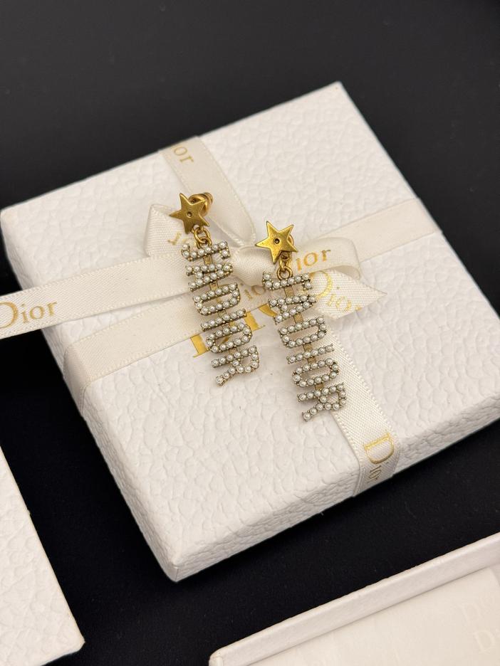 réplica,joyas,joyería,1:1,replica,fake,lujo,barato réplica,joyas,joyería,1:1,replica,fake,lujo,barato Pendientes vintage de perlas con letras JA