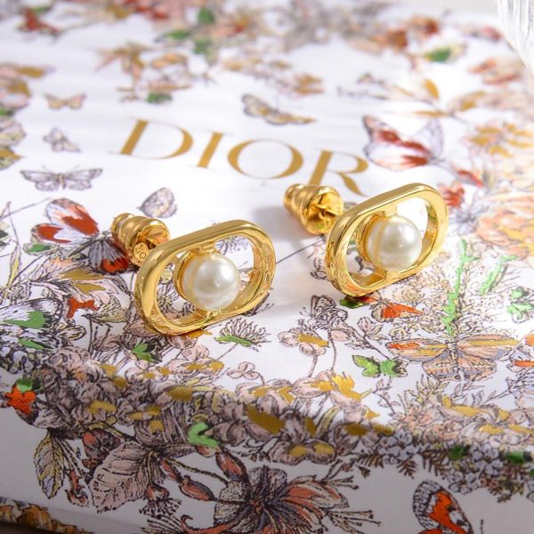 réplica,joyas,joyería,1:1,replica,fake,lujo,barato Pendientes Dior con letras nuevas