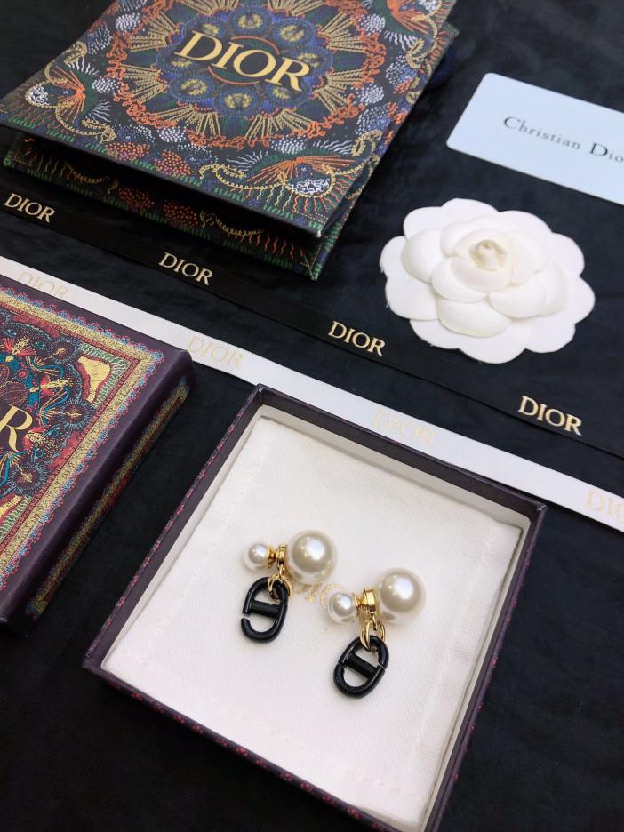 réplica,joyas,joyería,1:1,replica,fake,lujo,barato réplica,joyas,joyería,1:1,replica,fake,lujo,barato Pendientes Dior Perla Dior