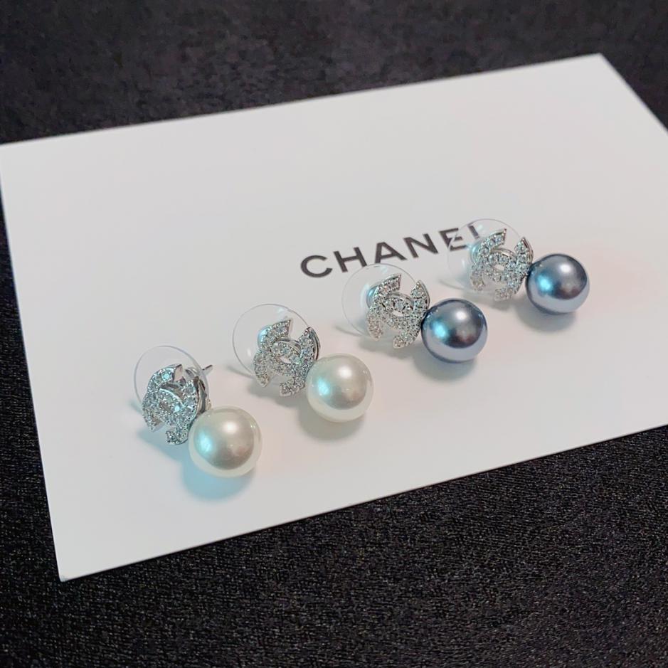réplica,joyas,joyería,1:1,replica,fake,lujo,barato Pendientes pequeños de perlas Chanel doble C