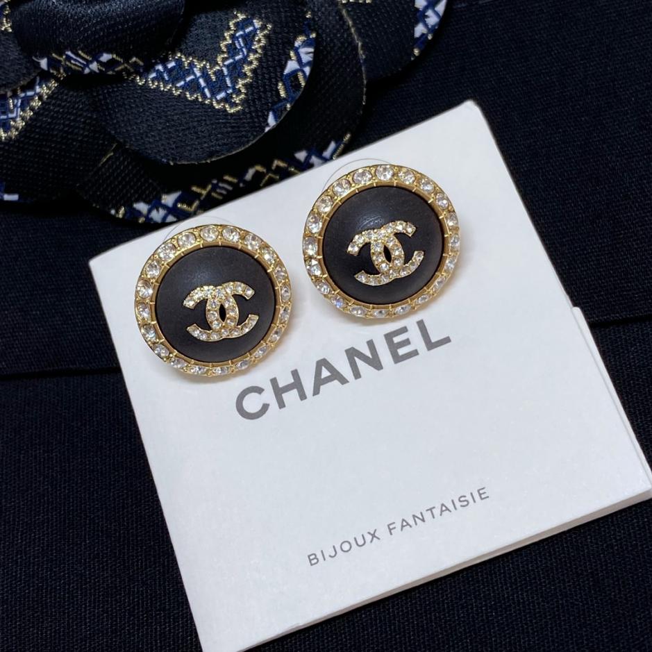 réplica,joyas,joyería,1:1,replica,fake,lujo,barato réplica,joyas,joyería,1:1,replica,fake,lujo,barato Pendientes redondos de madera con doble c Chanel 23a