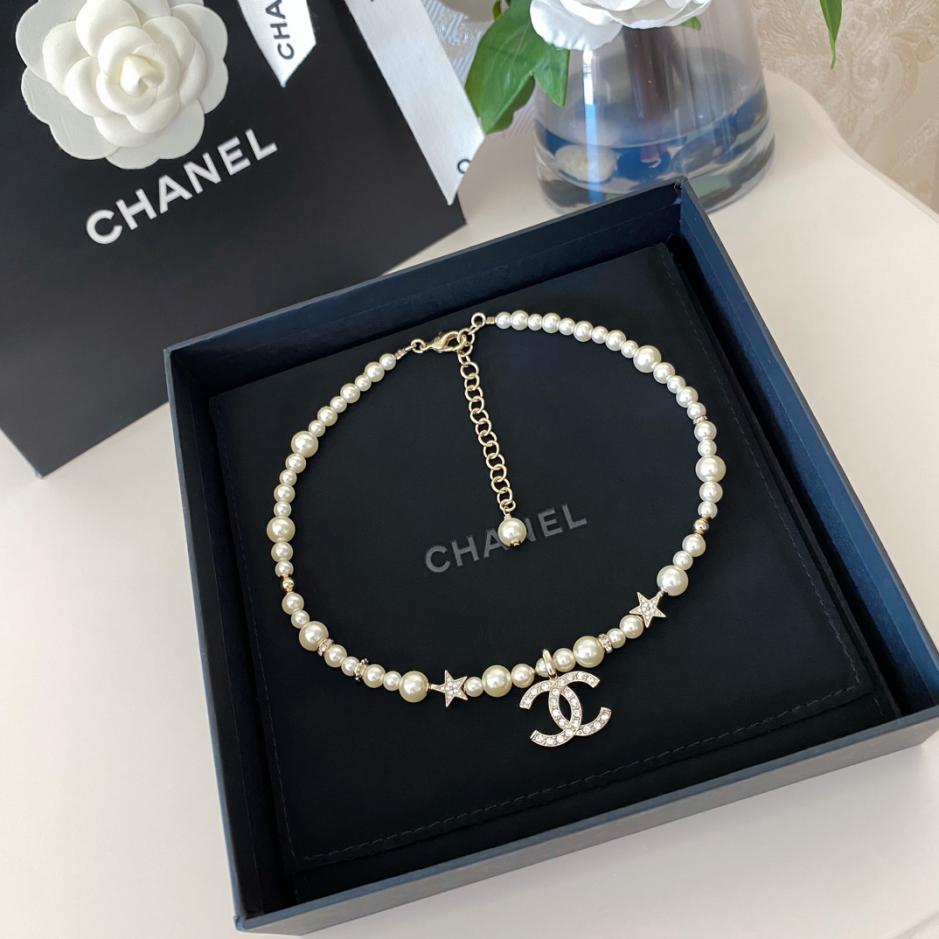 réplica,joyas,joyería,1:1,replica,fake,lujo,barato réplica,joyas,joyería,1:1,replica,fake,lujo,barato Collar de perlas con estrella doble c fragancia 23a de Chanel