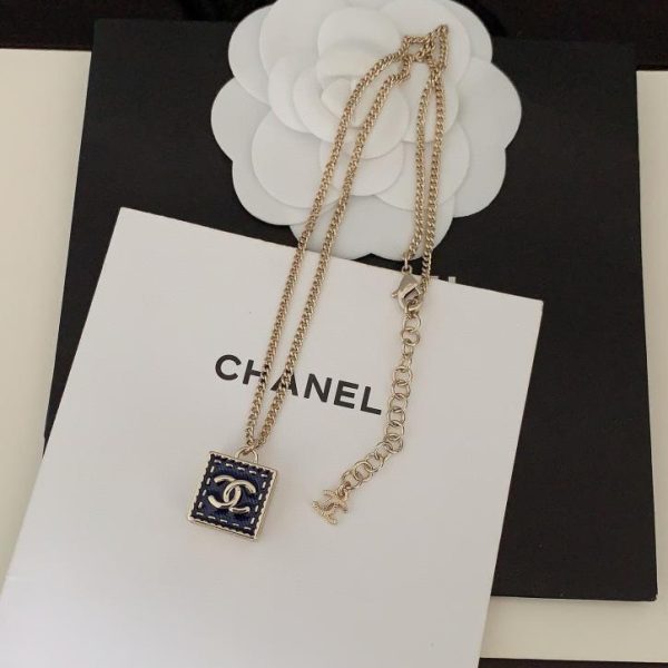 réplica,joyas,joyería,1:1,replica,fake,lujo,barato Pulsera Chanel con doble C y diamantes completos.