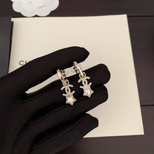réplica,joyas,joyería,1:1,replica,fake,lujo,barato Ganchos para la oreja Chanel estrella de cinco puntas cc