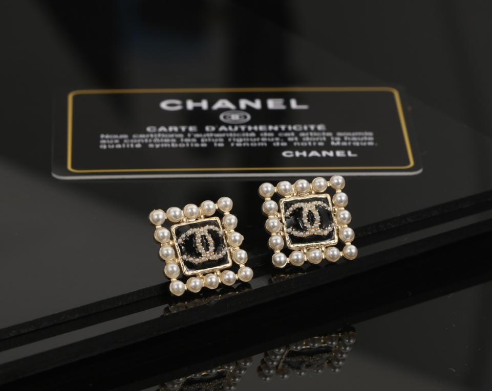 réplica,joyas,joyería,1:1,replica,fake,lujo,barato réplica,joyas,joyería,1:1,replica,fake,lujo,barato Pendientes de perlas cuadradas Chanel Doble C