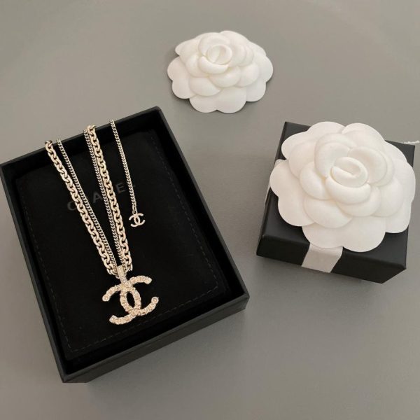 réplica,joyas,joyería,1:1,replica,fake,lujo,barato Pendientes Chanel cuadrados de oro negro.