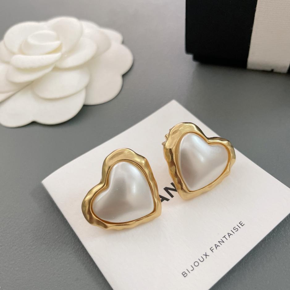 réplica,joyas,joyería,1:1,replica,fake,lujo,barato réplica,joyas,joyería,1:1,replica,fake,lujo,barato Pendientes de perlas de amor fragantes de Chanel