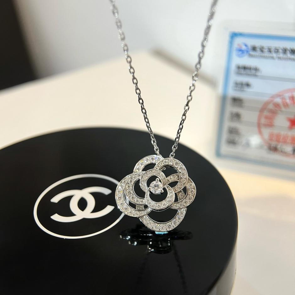réplica,joyas,joyería,1:1,replica,fake,lujo,barato réplica,joyas,joyería,1:1,replica,fake,lujo,barato Collar Chanel de camelia en oro rosa